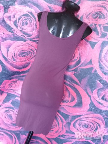 Лилава изчистена къса рокля по тялото М, снимка 2 - Рокли - 37552912