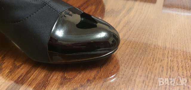 Продавам боти тип чорап номер 39, снимка 4 - Дамски боти - 42937913