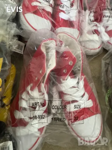 Детски кецове в бял жълт червен и лилав цвят, снимка 7 - Детски маратонки - 49985666