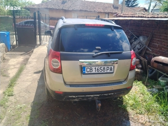 Продавам Chevrolet Captiva 3.2 бензин Август 2008, снимка 3 - Автомобили и джипове - 51692808