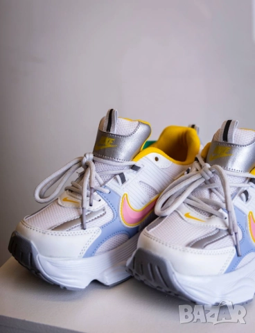 дамски маратонки nike, снимка 9 - Маратонки - 52105924