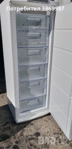 Фризер със шест чекмеджета AEG A+, снимка 5 - Фризери - 53478817