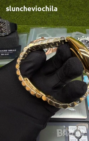 Часовник Rolex Day-Date 40 president 18k gold Baguette Diamond, снимка 6 - Мъжки - 53481401