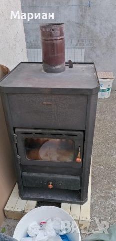Камина на твърдо гориво 