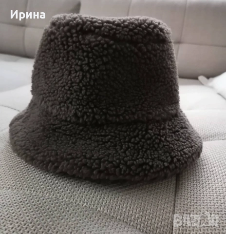 ARKET, нова шапка без етикет, снимка 5 - Шапки - 53603467