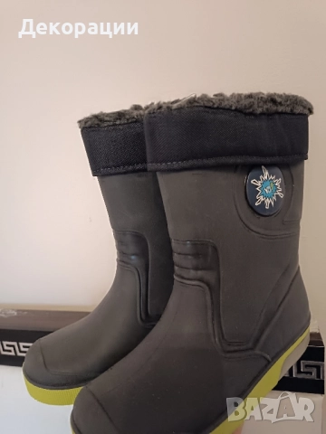 нови детски ватирани гумени светещи ботуши , снимка 8 - Детски боти и ботуши - 51928260