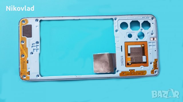 Среден борд с антени за Samsung Galaxy A32 4G, снимка 2 - Резервни части за телефони - 36903680