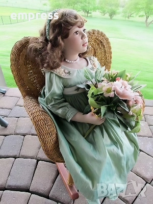 Винилова колекционерска кукла Cristine Orange , снимка 2 - Колекции - 51973390