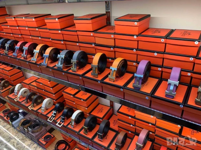 колани от естествена кожа в кутия Dolce&Gabbana louis vuitton guess gucci , снимка 10 - Колани - 51271496