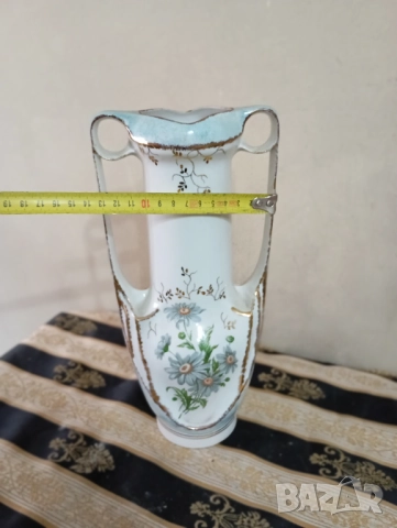 Стара порцеланова ваза, снимка 3 - Други ценни предмети - 48907084