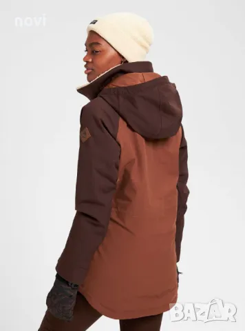 Burton, XS/XL/XXL, ново, оригинално дамско ски/сноуборд яке, снимка 6 - Зимни спортове - 47417396