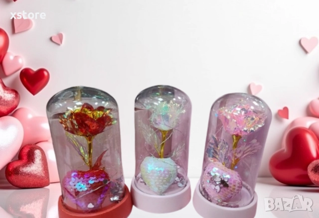 Вълшебна роза под стъклен купол с пайетено сърце и LED светлини, снимка 2 - Подаръци за жени - 52793421