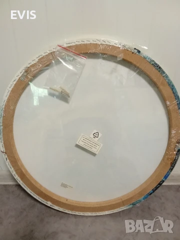 Абстрактна картина диаметър 60 см върху дървена рамка, снимка 2 - Картини - 50805699