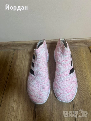 Футболни обувки за зала Adidas Nemeziz, снимка 2 - Футбол - 52900096