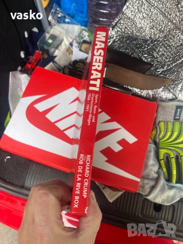 Мазерати-стара книга, снимка 2 - Колекции - 52429025