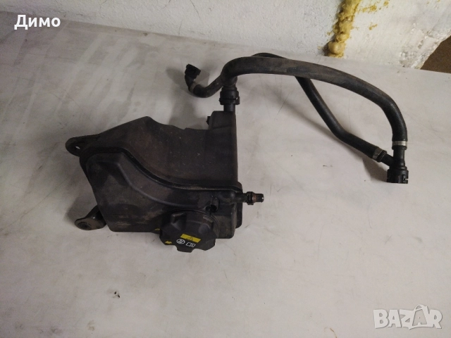 казанче антифриз бмв е90 е91 320д bmw e90 e91 320d , снимка 3 - Части - 51552790