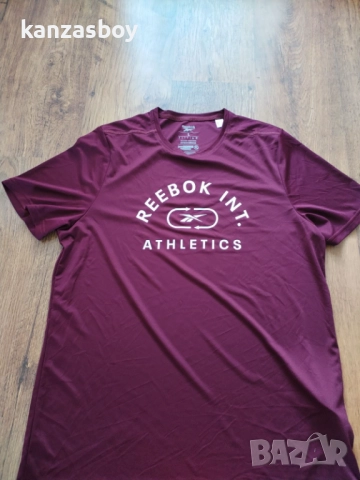 reebok - страхотна мъжка тениска КАТО НОВА L, снимка 6 - Тениски - 51570351