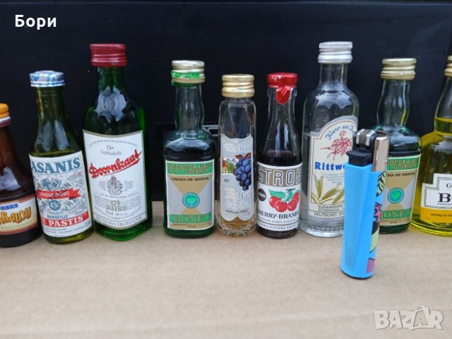 Стари колекционерски бутилки пълни 1, снимка 4 - Други ценни предмети - 35538599