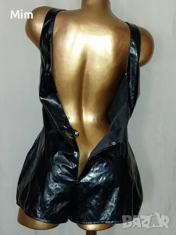 Finesse NOIR Черен къс гащеризон от лак / винил /, снимка 3 - Гащеризони - 51199126