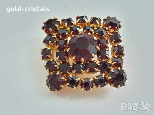 Антикварна брошка с  гранати
