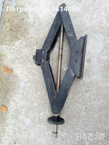 Крик за кола 