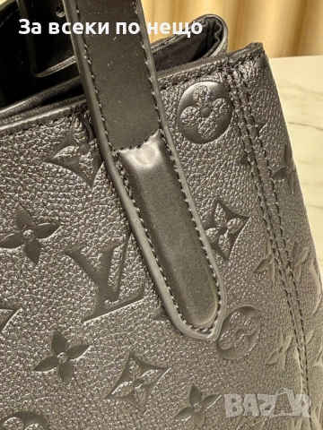 Louis Vuitton Дамска Чанта Луис Витон - Налични Различни Цветове Код E1138, снимка 15 - Чанти - 52658470