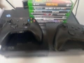 Xbox one с два контролера и седем игри , снимка 2