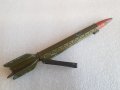Част от руска играчка ракета от военен влекач.