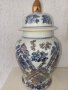 Красива  порцеланова ваза, снимка 1 - Вази - 43239962