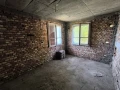 Собственик продава триетажна солидна къща 320 кв.м. в с. Тияновци, област Видин  , снимка 13