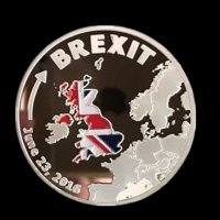 Сувенирни монети Биткоин Тръмп Хелоуин Кройф Бийтълс Титаник, снимка 5 - Нумизматика и бонистика - 37568003