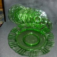 Сервиз тортени чинии в зелено - само 23 лв., снимка 2 - Чинии - 40842940