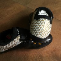 UMBRO Football Boots Kids Размер EUR 31,5 детски бутонки с лепка 5-14-S, снимка 6 - Детски маратонки - 43168181