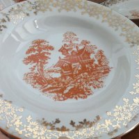 Стар български порцелан чинии, снимка 2 - Антикварни и старинни предмети - 33281698