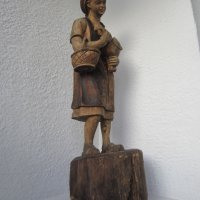 57 см. Момиче с петел Невероятна много стара дървена статуя , снимка 7 - Статуетки - 28940369