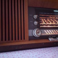Лампово радио Nordmende fidelio V-300 stereo, снимка 11 - Аудиосистеми - 36984997