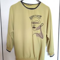 Нова Блуза , снимка 1 - Блузи с дълъг ръкав и пуловери - 37000041