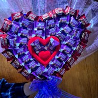 ЗАПОВЯДАЙТЕ‼️Голям,шоколадов, ръчно изработен букет- сърце "MY LOVE"💝, снимка 3 - Други - 43961953