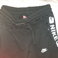 Nike къси панталонки, снимка 3 - Къси панталони и бермуди - 33345426