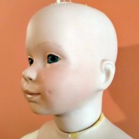 Порцеланова кукла Thelma Resch с дефект 1992 62 см, снимка 4 - Колекции - 39842182