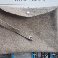 Испанска кожена чанта Валдес Кесия , снимка 5 - Чанти - 27462788