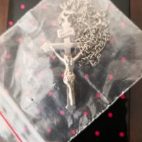 Продавам, Старинен сребърен кръст  с Исус - разпятие Христово с 2 сребърни синджира, снимка 7 - Колиета, медальони, синджири - 33013340