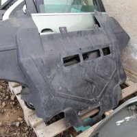 Кора под мотора Форд фокус Ford focus, снимка 1 - Части - 43358214