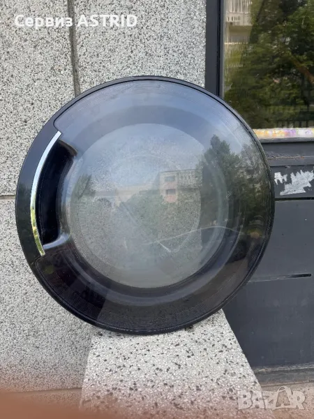 Продавам перфектна вратичка (люк) за пералня Whirlpool, снимка 1