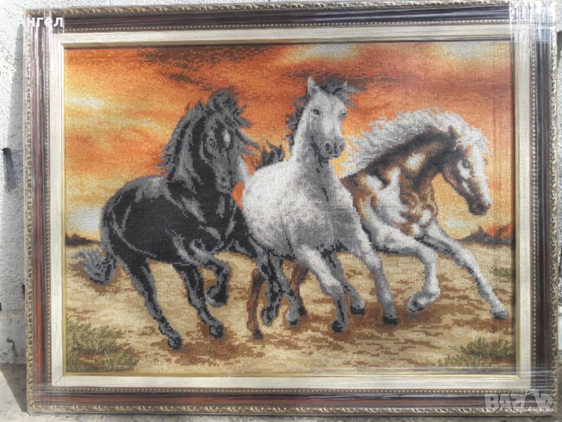ПРЕКРАСЕН ГОБЛЕН ПРЕРИЙНИ КОНЕ С ДВОЙНА РАМКА, снимка 1