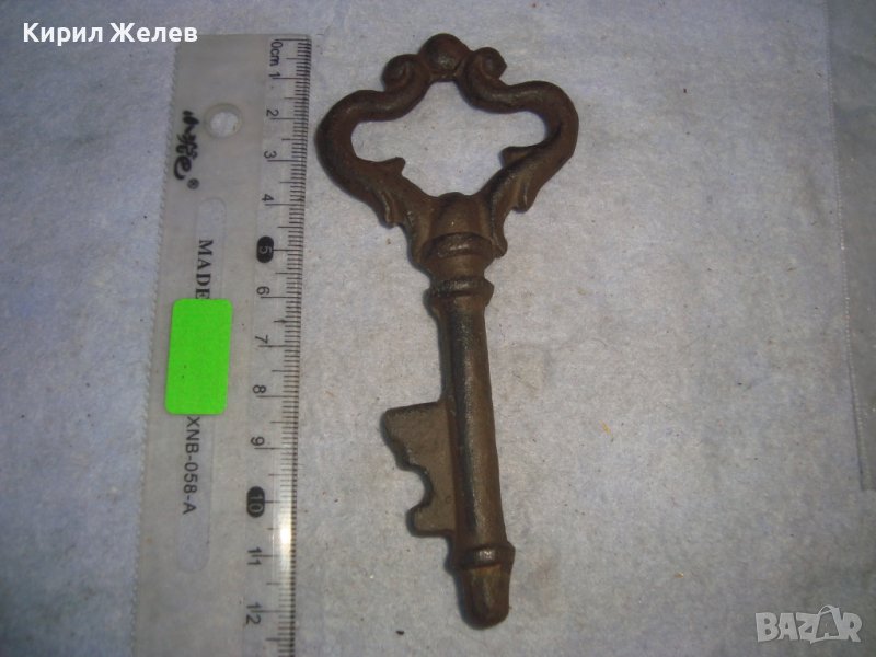 СТАРИНЕН ОГРОМЕН КЛЮЧ за ПОРТА от КОВАНО ЖЕЛЯЗО РЯДЪК за КОЛЕКЦИЯ БИТОВ КЪТ МЕХАНА 17622, снимка 1