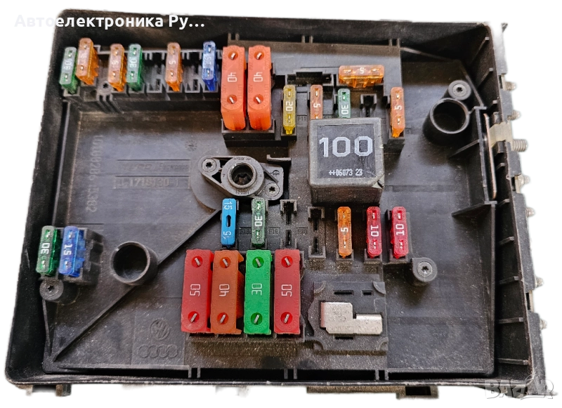 Бушонно табло за VW GOLF 5 FUSE BOX, 1K0937125A, снимка 1