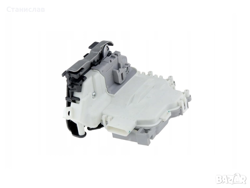 Брава за задна дясна врата за Audi A5 F5, снимка 1