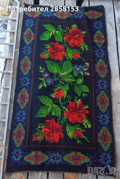 Стар килим,ковьор за стена или миндер, снимка 1