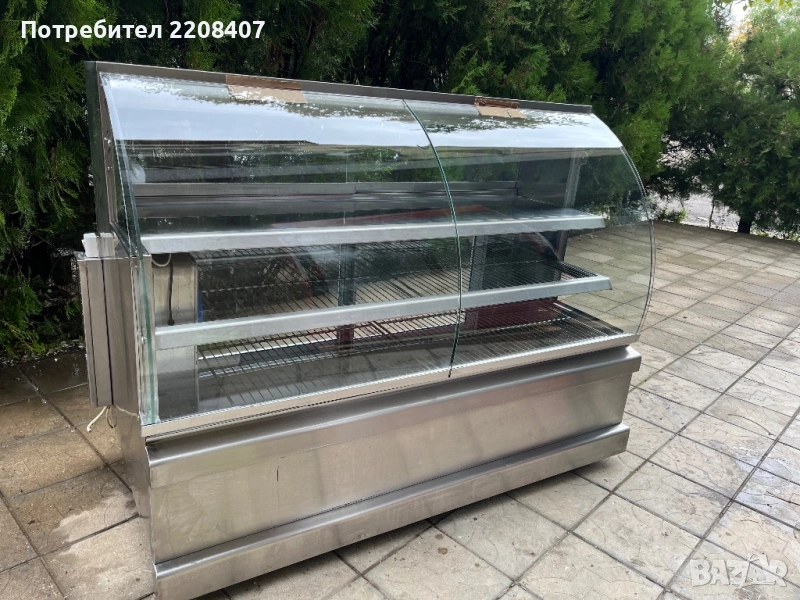 Хладилна витрина, снимка 1